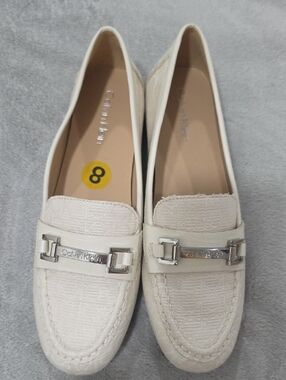 Calvin Klein Women's Off-White Textured Loafer Flats with Silver Hardware
